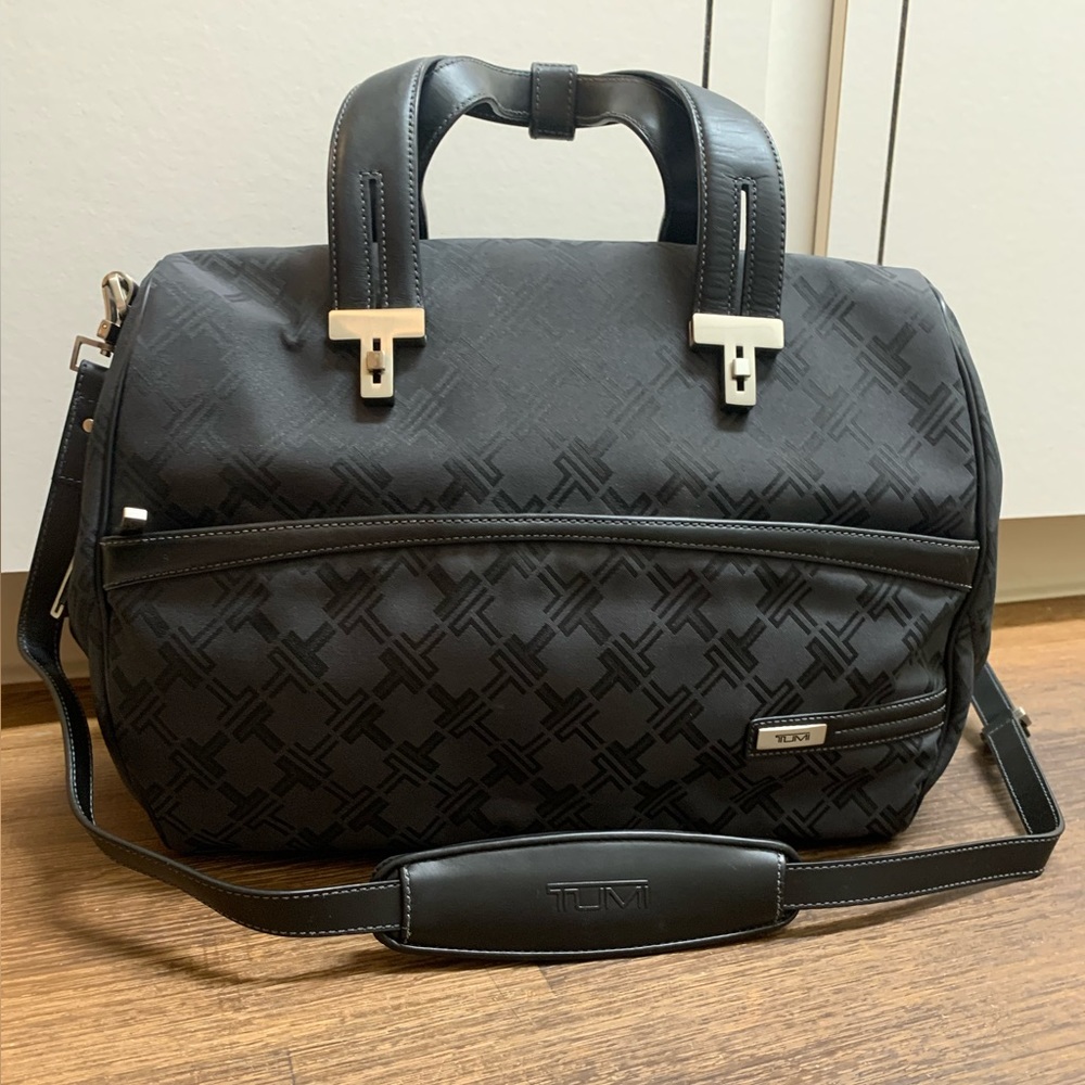 TUMI Signature Collection Satchel Weekender Travel Crossbody Bag & 3 Accesories